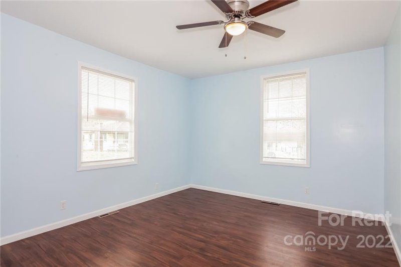 Property image 3 at 2354 Myrtle Avenue, Gastonia, NC 28052