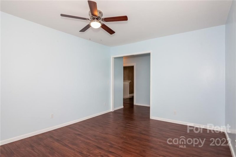 Property image 4 at 2354 Myrtle Avenue, Gastonia, NC 28052