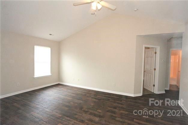 Property image 3 at 4638 Palm Breeze Lane, Charlotte, NC 28208