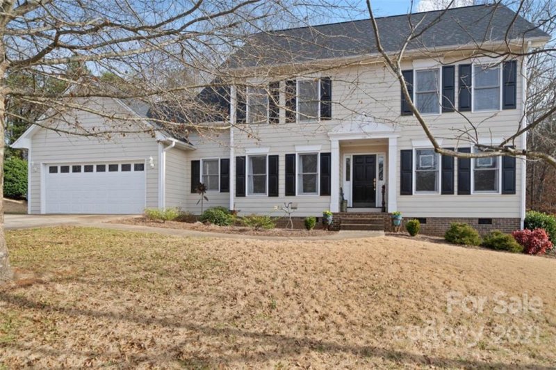 Property image 2 at 1130 38th Avenue, Hickory, NC 28601