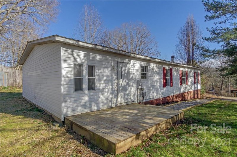 Property image 4 at 108 Altamahaw Avenue, Black Mountain, NC 28711