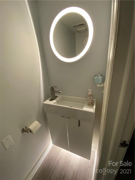 Property image 4 at 7332 Pebblestone Drive, Charlotte, NC 28212