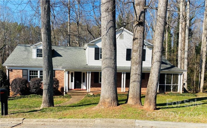 Property image 2 at 224 Oakland Circle, Newton, NC 28658