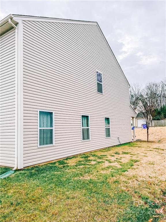 Property image 4 at 2208 Lake Vista Drive, Mount Holly, NC 28120