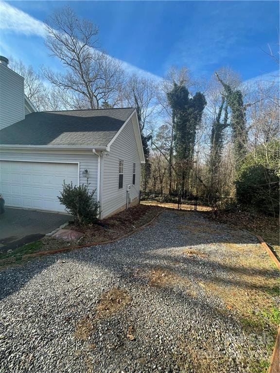 Property image 2 at 116 Gatwick Court, Statesville, NC 28677