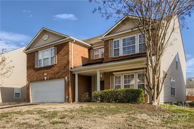 Property image 2 at 14225 Luscombe Farm Road, Charlotte, NC 28278