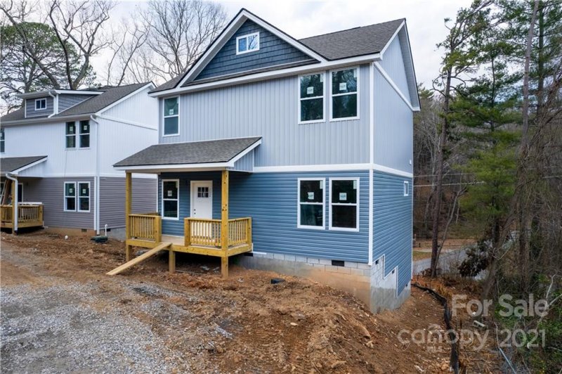 119 Ramblewood Drive