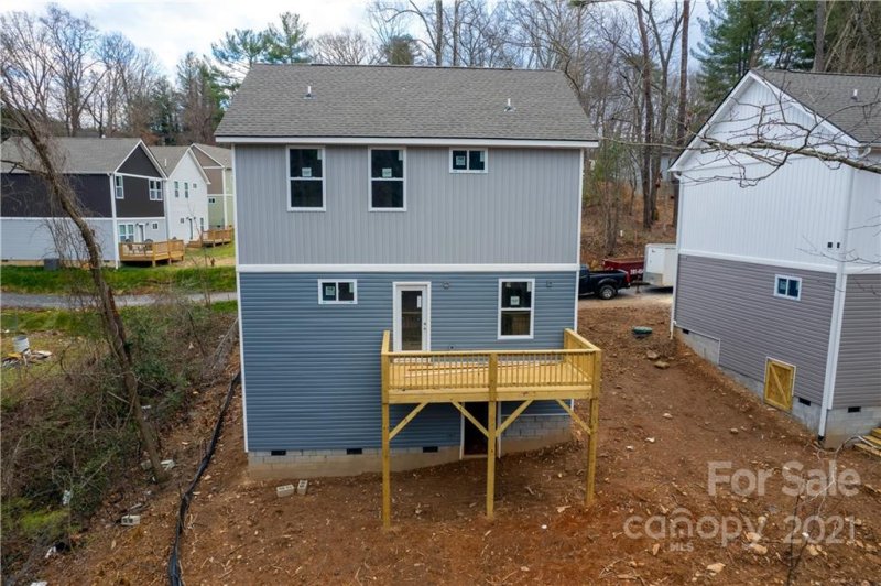 Property image 2 at 119 Ramblewood Drive, Asheville, NC 28805