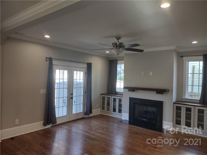 Property image 4 at 1716 Berryhill Road, Charlotte, NC 28208
