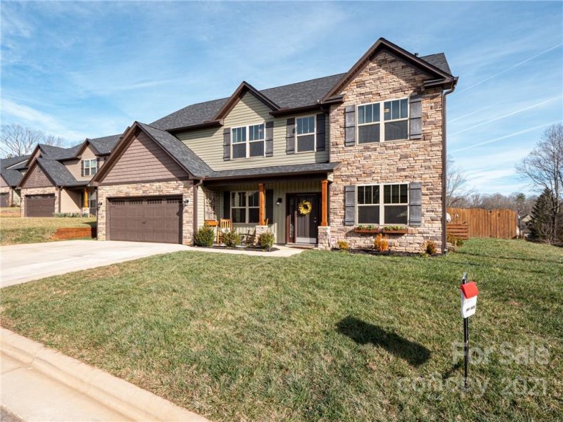 Property image 2 at 3 Henbit Way, Arden, NC 28704