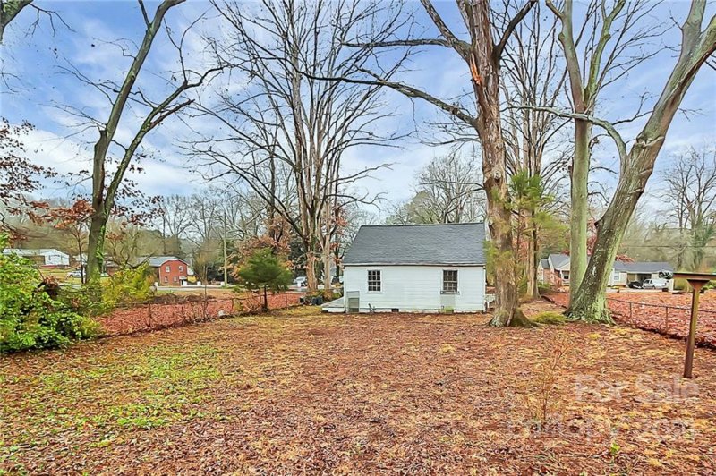 Property image 5 at 1220 Chronicle Avenue, Gastonia, NC 28052