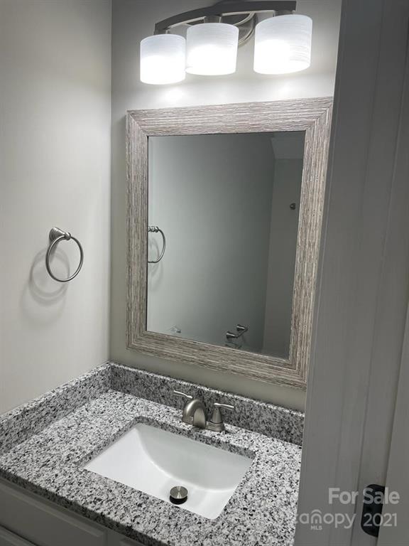 Property image 4 at 5651 Seths Drive, Charlotte, NC 28269