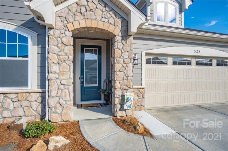 Property image 4 at 528 Lincoln Quarters Lane, Tega Cay, SC 29708