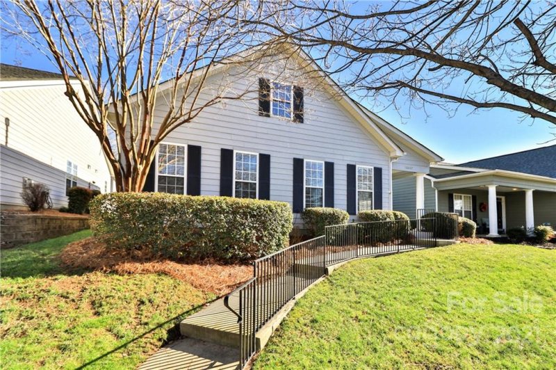 Property image 2 at 10047 Bishops Gate Boulevard, Pineville, NC 28134
