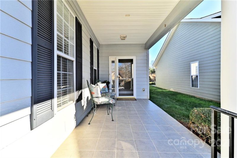 Property image 4 at 10047 Bishops Gate Boulevard, Pineville, NC 28134