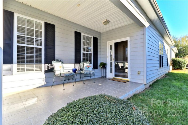 Property image 5 at 10047 Bishops Gate Boulevard, Pineville, NC 28134