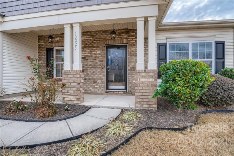 Property image 2 at 13223 Hunting Birds Lane, Charlotte, NC 28278