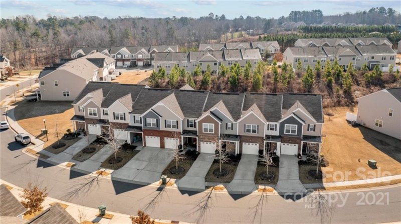 Property image 2 at 2740 Sawbridge Lane, Gastonia, NC 28056