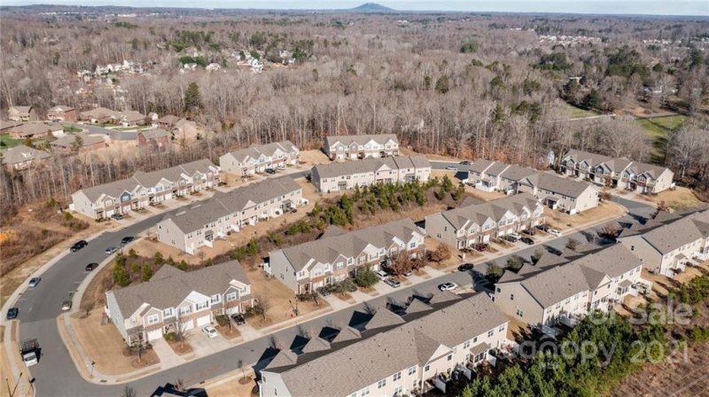 Property image 3 at 2740 Sawbridge Lane, Gastonia, NC 28056