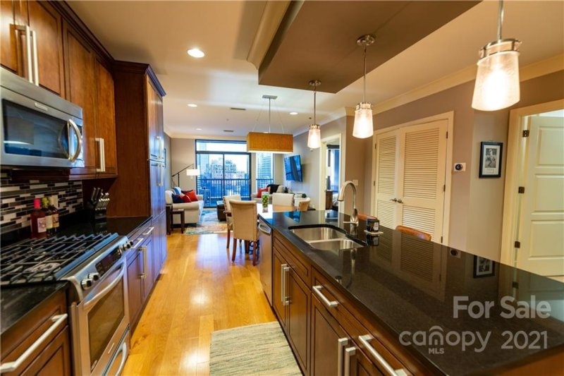 Property image 5 at 222 S Caldwell Street, Charlotte, NC 28202