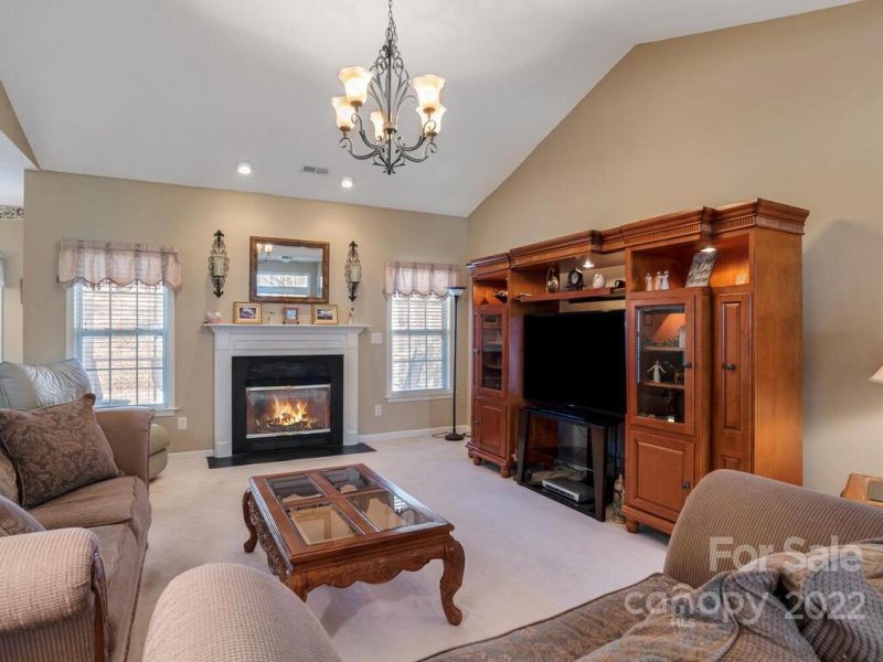 Property image 5 at 326 Pole Barn Drive, Asheville, NC 28806