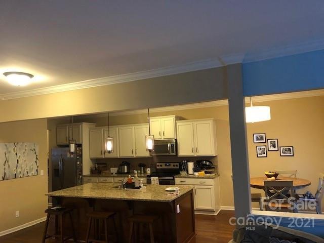 Property image 2 at 2109 Lake Vista Drive, Mount Holly, NC 28120