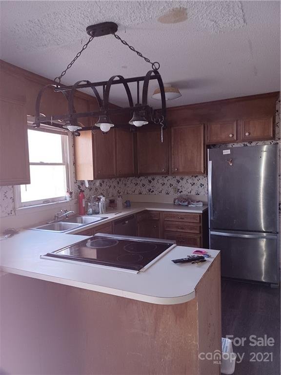 Property image 3 at 3331 Farm Lake Drive, Concord, NC 28027