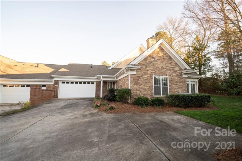 Property image 4 at 2870 Bellasera Way, Matthews, NC 28105