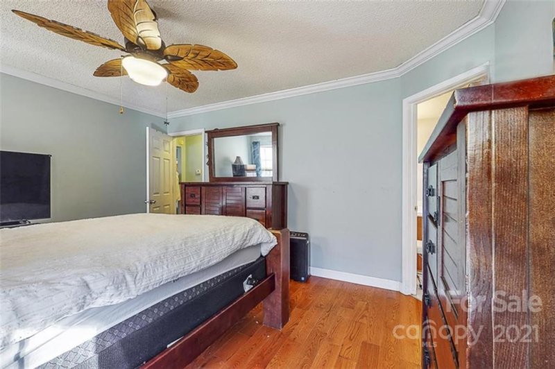 Property image 5 at 6335 Day Lilly Lane, Charlotte, NC 28216