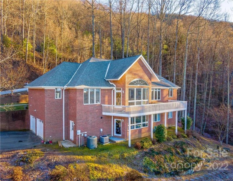 Property image 5 at 137 Stonecrest Drive, Asheville, NC 28803