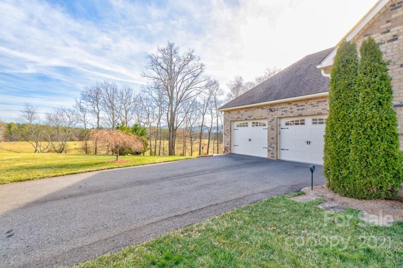 Property image 3 at 42 Alaskan Drive, Leicester, NC 28748