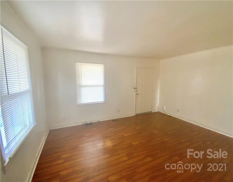 Property image 5 at 1825 Double Oaks Road, Charlotte, NC 28206