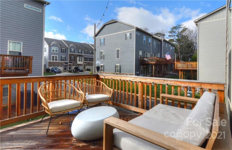 Property image 4 at 1617 Bark Branch Lane, Charlotte, NC 28205