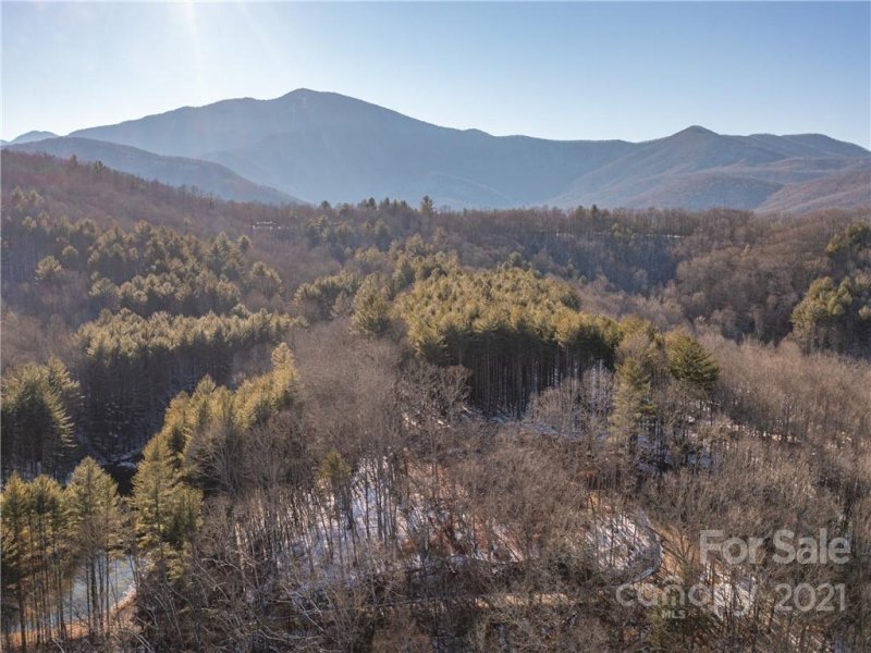 Property image 5 at 840 Gordon Lane, Burnsville, NC 28714