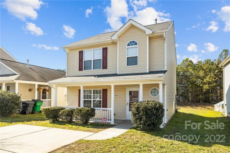 Property image 2 at 5604 Henderson Oaks Drive, Charlotte, NC 28269