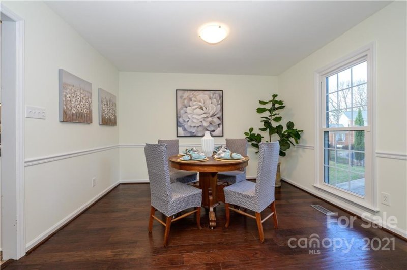 Property image 5 at 10112 Stevensville Lane, Charlotte, NC 28277