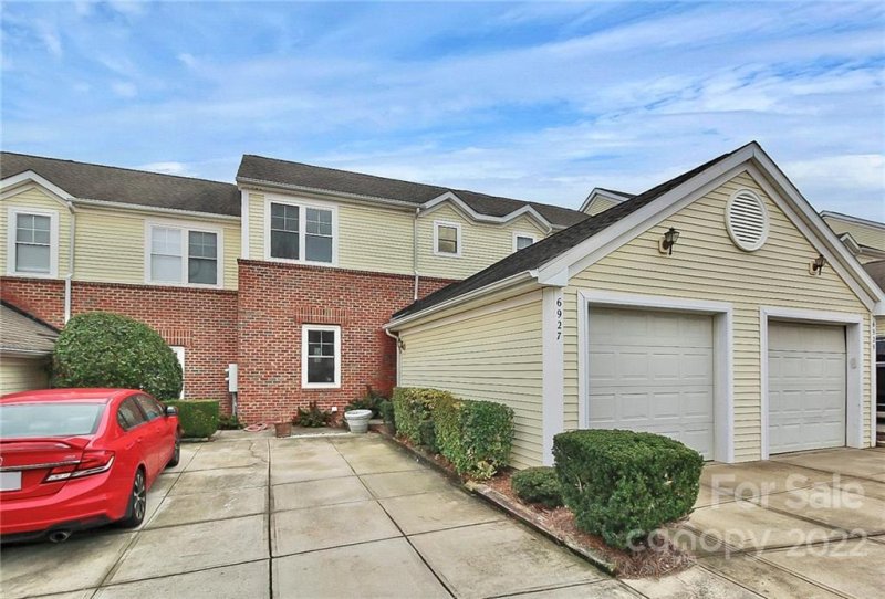 6927 Misty Pine Lane