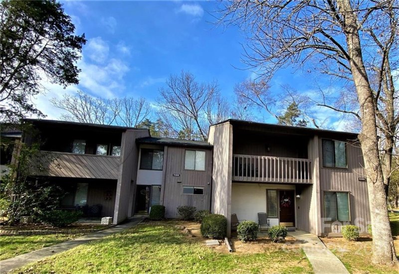 Property image 3 at 11300 Carmel Chace Drive, Charlotte, NC 28226