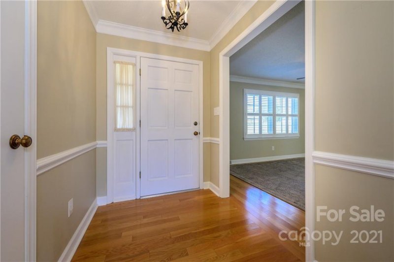 Property image 3 at 402 Lakeview Drive, Harrisburg, NC 28075