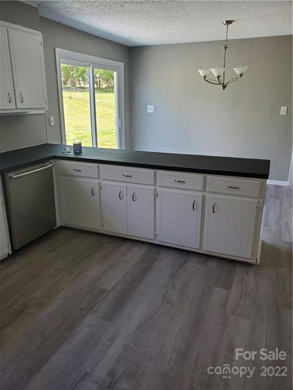 Property image 3 at 510 27th Street Drive, Hickory, NC 28601