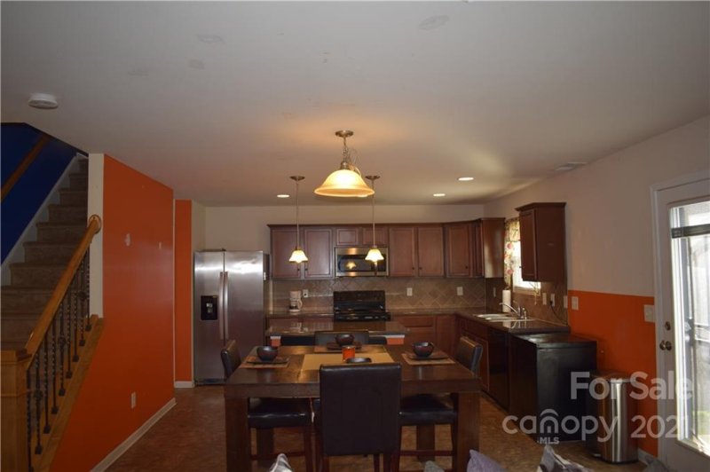 Property image 3 at 6211 Ganso Lane, Charlotte, NC 28214