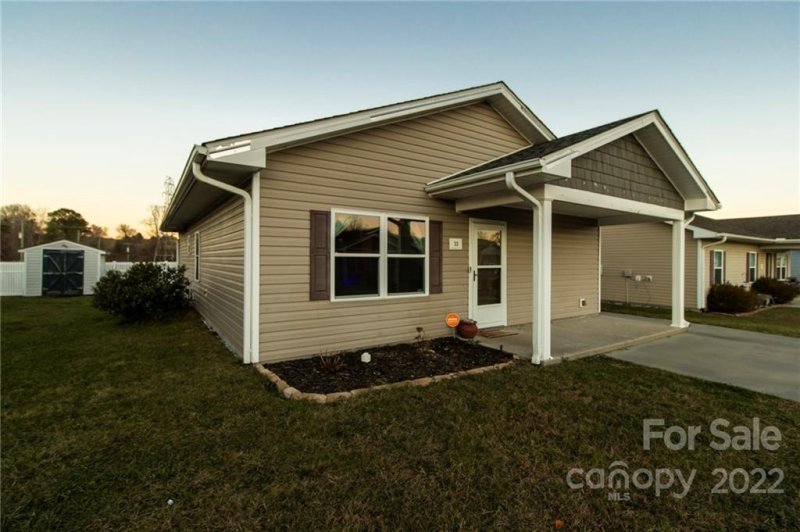 33 Volunteer Way Drive