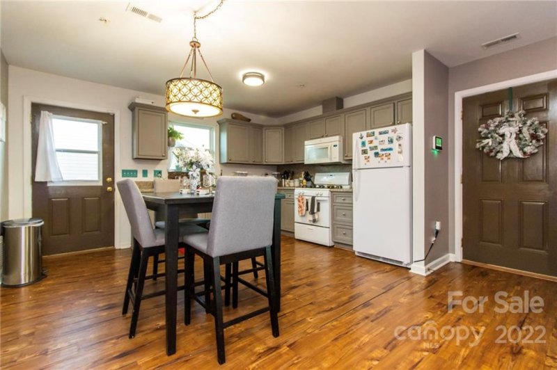 Property image 5 at 33 Volunteer Way Drive, East Flat Rock, NC 28726