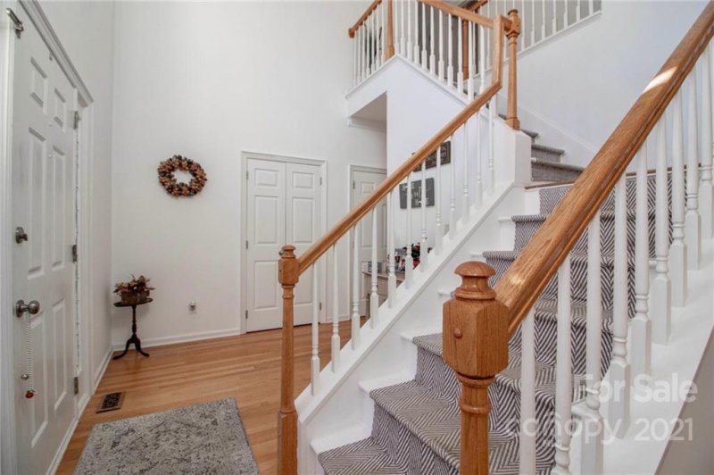 Property image 5 at 5925 Maylandia Road, Charlotte, NC 28269