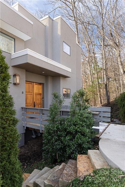 Property image 3 at 8 Samuel Ashe Drive, Asheville, NC 28805