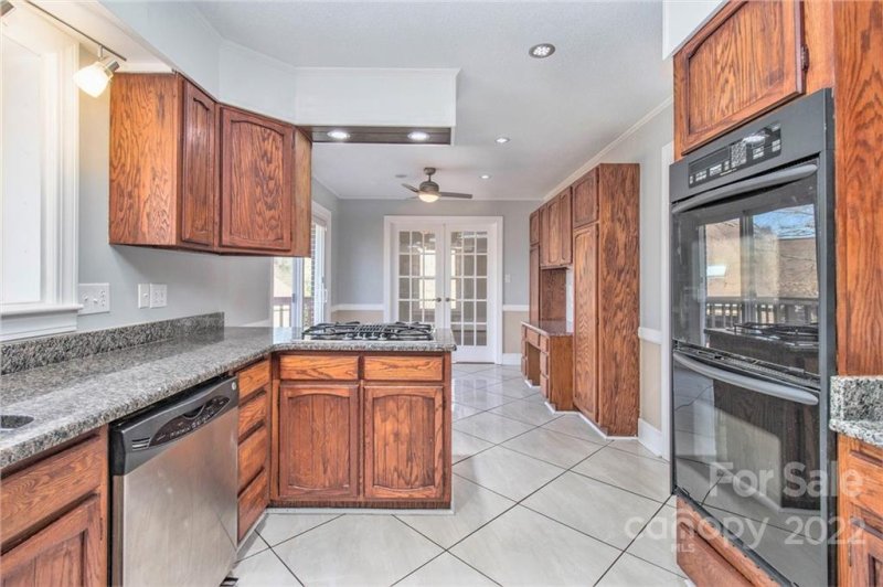 Property image 4 at 142 Quail Hollow Drive, Kings Mountain, NC 28086