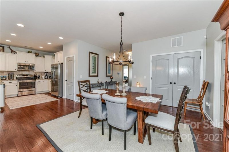 Property image 3 at 1532 Spring Blossom Trail, Fort Mill, SC 29708