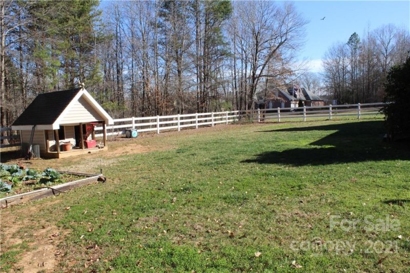 Property image 5 at 8641 Hayden Way, Concord, NC 28025