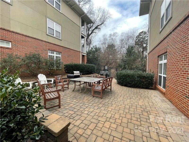 Property image 2 at 1308 Kenilworth Avenue, Charlotte, NC 28203