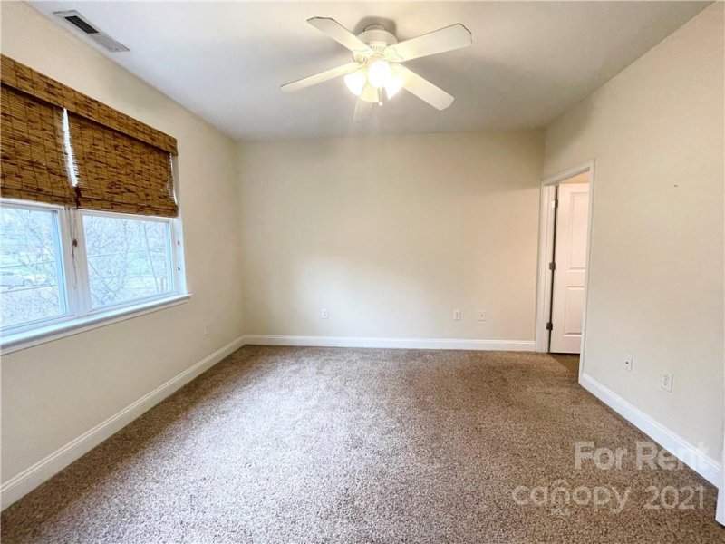 Property image 5 at 1308 Kenilworth Avenue, Charlotte, NC 28203